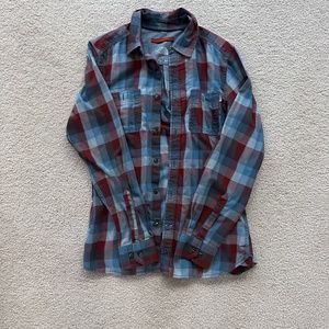 NorthFace Mens button down long sleeve